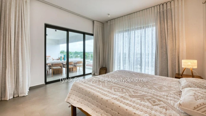 Appartement Neuf 3 Chambres Entièrement Meublé à Vendre à Pereybere