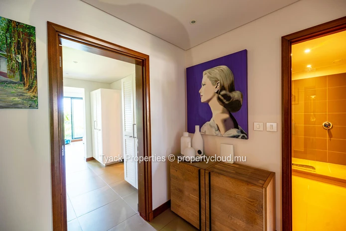 Charmant Appartement avec Jardin Privatif