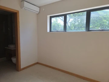 4 Bedroom Apartment