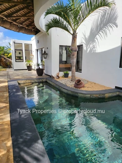 RES Villa for Sale in Pointe aux Piments – 3-Bedroom Ensuite