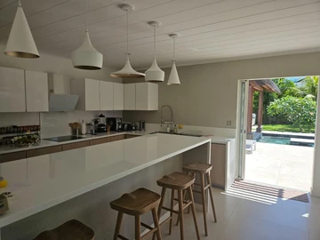 5 Bedroom Villa