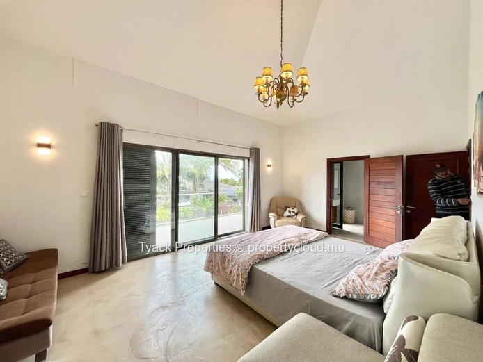 Elegant 4-Bedroom Villa with Sea Views in Vieux Grand Port